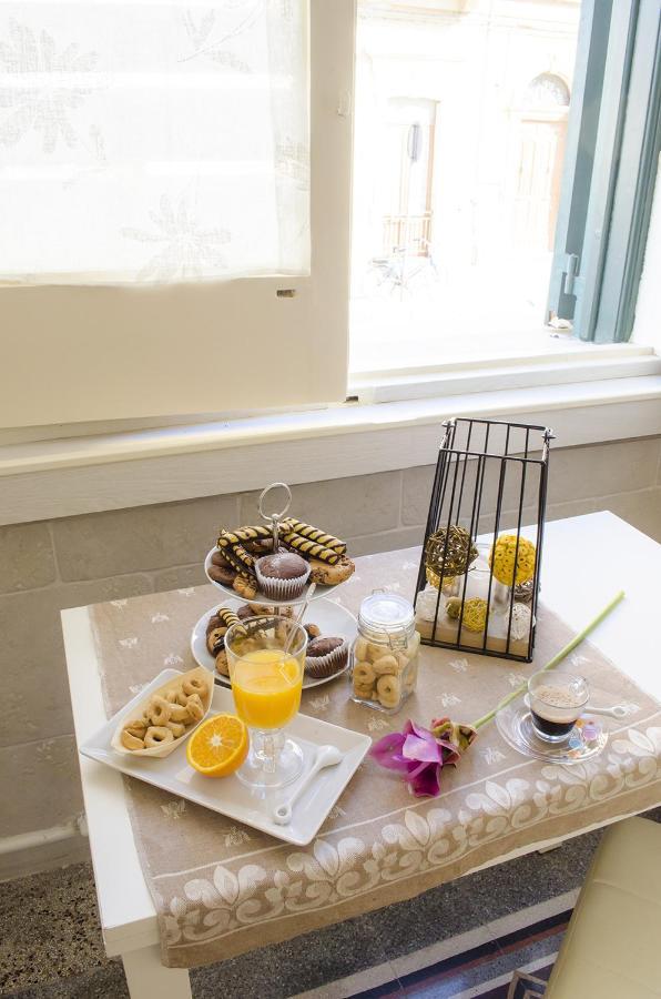 Ingrosso House Bed & Breakfast Lecce Exterior photo