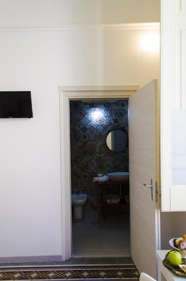 Ingrosso House Bed & Breakfast Lecce Exterior photo